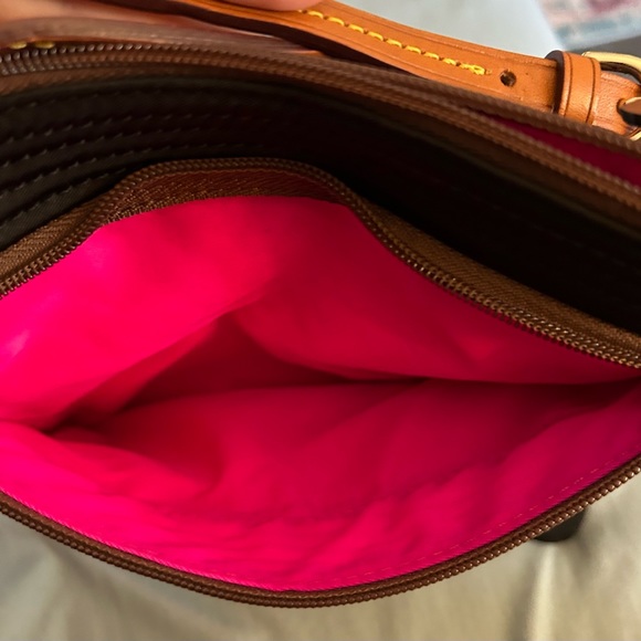 Dooney & Bourke | Triple Zip Nylon Crossbody | Black & Brown - Picture 4 of 6